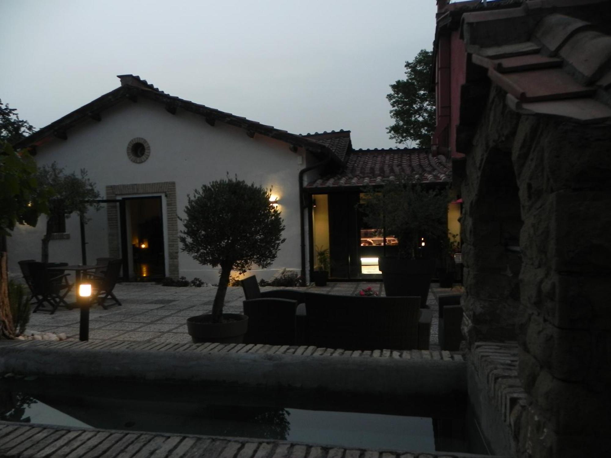 Tenuta Del Duca Fiumicino Locanda E Hostaria Guest House Eksteriør bilde